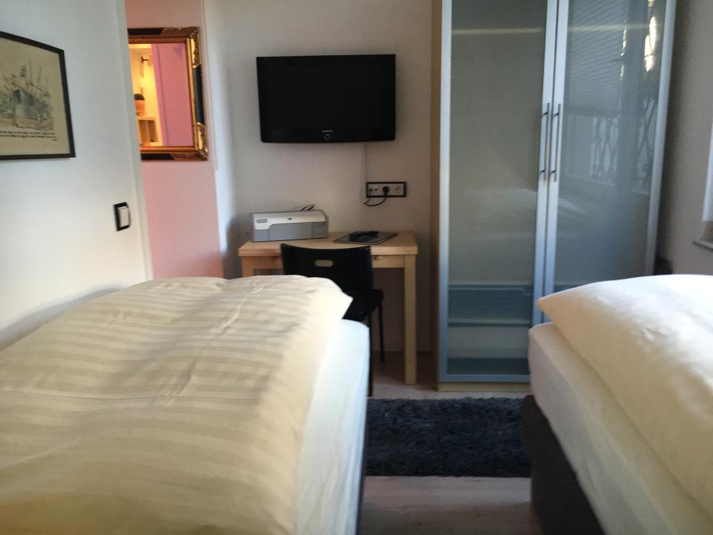 Messe Oberkassel Apartament *